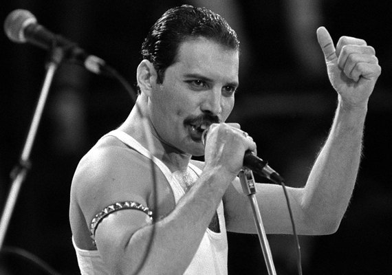 Queen divulga transmissão de show histórico em tributo a Freddie Mercury