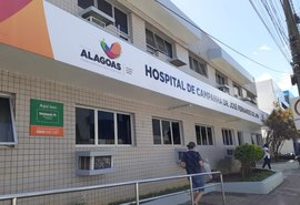 Pacientes do Hospital de Campanha de Arapiraca interagem com familiares através da tecnologia