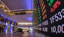 Bolsa recua mais de 2% após recorde e acompanha queda global