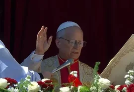 Papa Leão XIV pede fim da guerra e critica idolatria por dinheiro no conflito