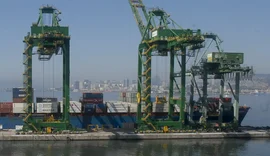 Tarifa dos EUA terá efeito limitado sobre etanol brasileiro