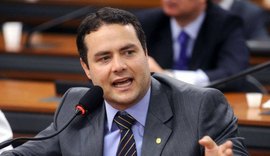 Renan Filho diz não ser contra a política do ICMS
