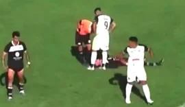 Jogador argentino é detido após suspeita de gesto racista contra brasileiro