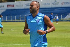 Técnico do CSA vai ganhar dois reforços para o comando de ataque