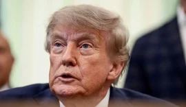Trump chama desempenho de Flávio Bolsonaro de “vitória muito grande”