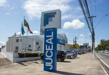 Vestuário, mercadinhos e cabeleiros lideram mapa das empresas em AL