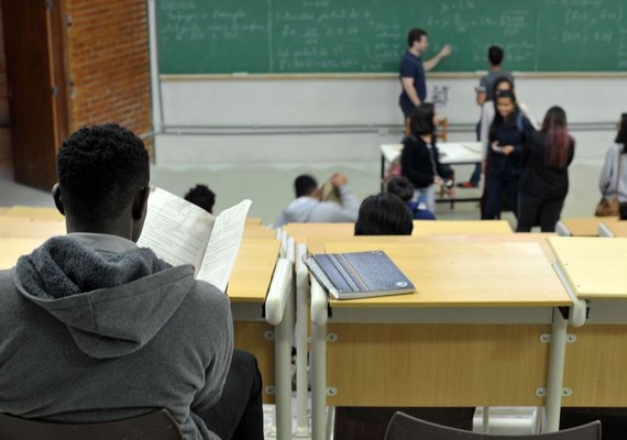 Estudantes têm até esta sexta-feira para se inscreverem no Prouni