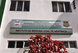 Criança morre após sofrer choque elétrico ao manusear extensão, em Arapiraca