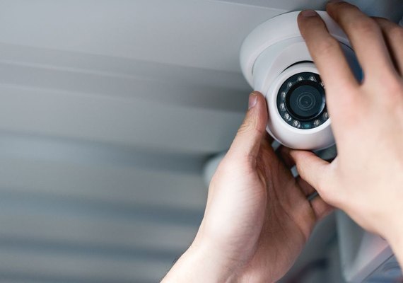 Lei impõe bares e demais instalem câmeras de segurança para monitoramento