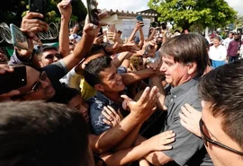 Bolsonaro tenta anular multa de R$ 80 mil por não usar máscara no MA
