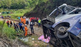 Ônibus que caiu em MG não tinha seguro para passageiros