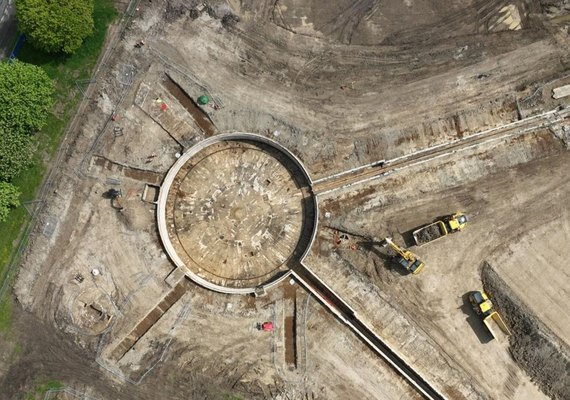 Arqueólogos descobrem esconderijo com 500 balas de canhão medievais na Bélgica