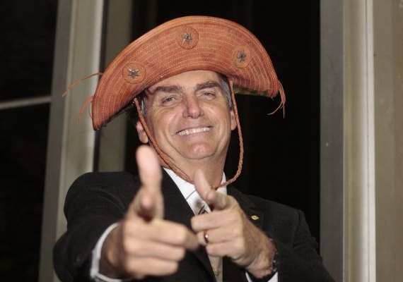 Bolsonaro dá sinais que não vai retaliar Nordeste por apoio a Haddad