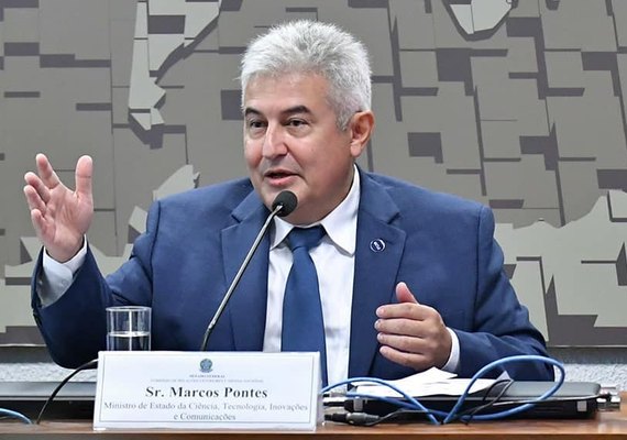 Frente Parlamentar de Ciência e Tecnologia debate cortes no orçamento