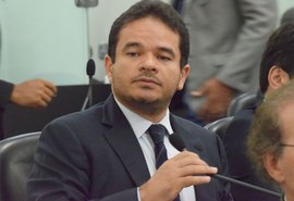 Marcelo Victor e Alfredo Gaspar trocam acusações nas redes sociais