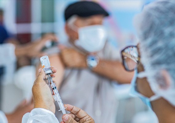 Vacinação contra a influenza acontece neste fim de semana em Arapiraca