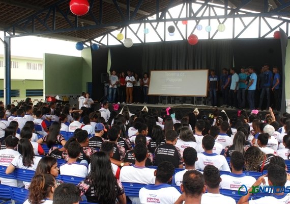 Escola no interior atrai alunos com projeto multidisciplinar Espaço de Aprendizagem