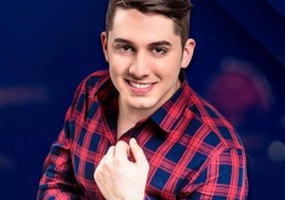 Jonas Esticado e Dilsinho fazem show em Maceió