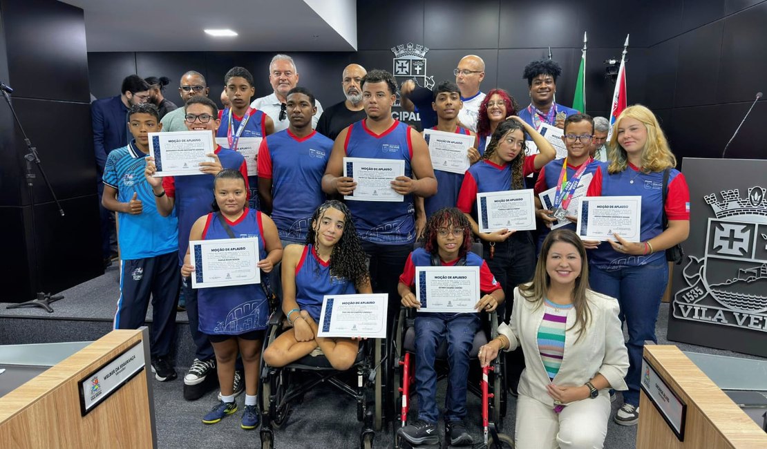 Atletas Paralímpicos de Vila Velha/ES recebem Moção de Aplausos
