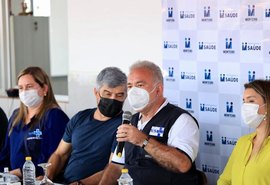 Ministro da Saúde pede que se reforcem cuidados na vacinação