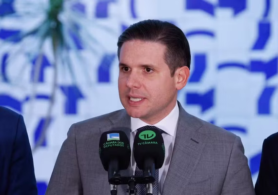 PEC 6x1: Câmara anuncia redução da jornada de trabalho para 40 horas