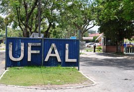 Servidores da Ufal aderem a paralisação nacional por 48hrs