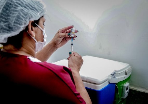 Prefeitura de Penedo começa a vacinar crianças contra Covid-19