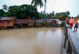 Fortes chuvas: Defesa Civil e Bombeiros monitoram rios e lagoas do Estado