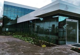 Fachada comercial em ACM: vantagens para o seu negócio