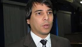 Paulo Corintho consegue habeas corpus após prisão por embriaguez ao volante