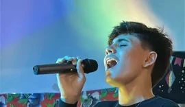 Cantor de 16 anos de Maceió participa do reality 'Canta Comigo Teen', da Record TV