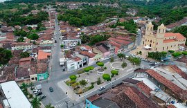 Adolescente de 15 anos é morto com sete tiros dentro de casa no Pilar