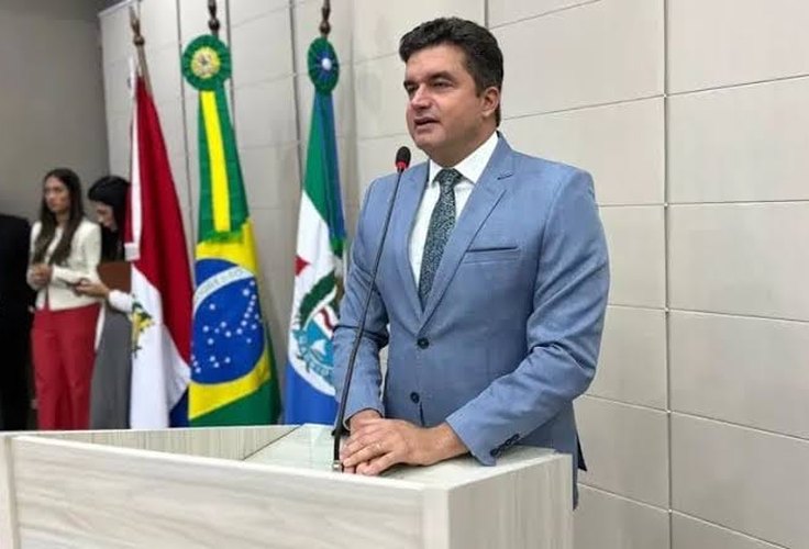 Presidenciável Renan Santos e Rui Palmeira mencionam JHC associando-o ao caso Iprev/Master