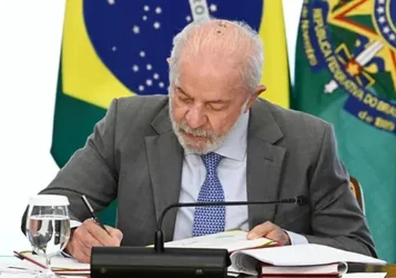 Lula anuncia pacote bilionário para enfrentar crime organizado