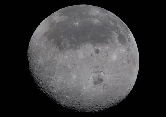 Nasa divulga novas imagens do lado oculto da Lua