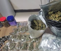 Polícia prende motoboy que fazia 'delivery de drogas' em Maceió
