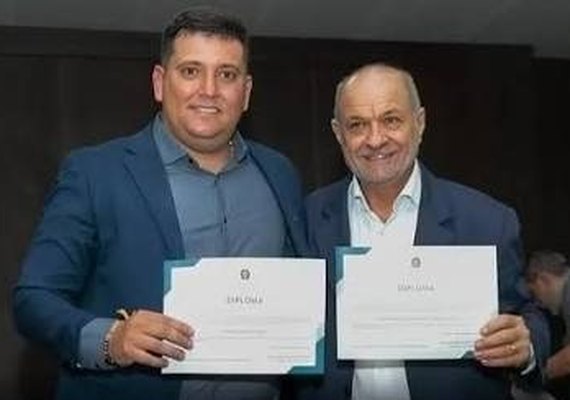 TRE/AL cassa mandatos de prefeito e vice de Piaçabuçu por abuso de poder