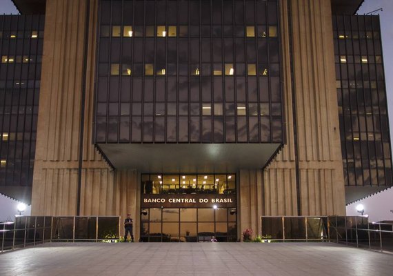 Banco Central vê expectativa de expansão do PIB e prevê desaceleração no próximo ano