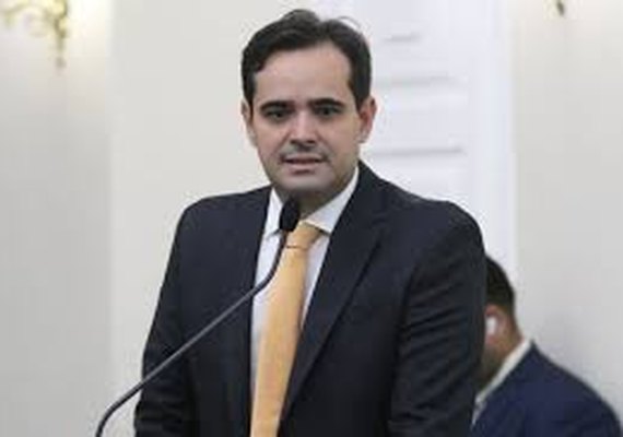 Deputados do União Brasil em AL divergem sobre aborto em caso de estupro