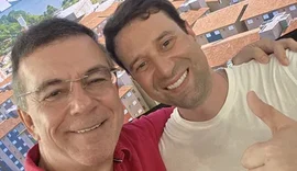 Presidente do PT faz aceno a deputado do PP: “tem coração vermelho”