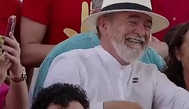 VÍDEO: Sósia de Lula chama atenção pela semelhança com petista em Maceió