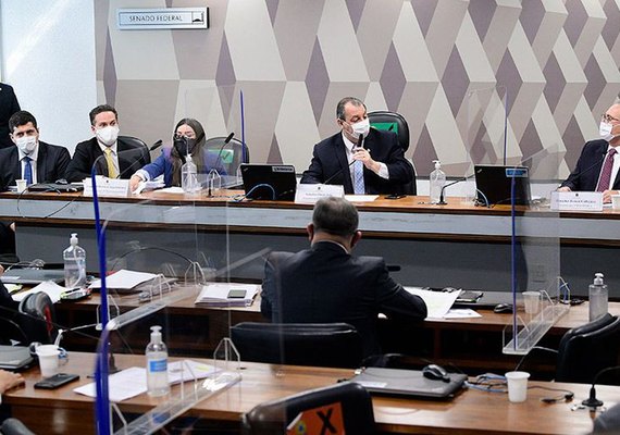 CPI da Covid atinge número recorde de ações no Supremo e motiva 75 processos