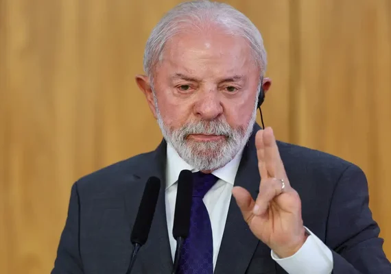 Lula condiciona entrada de assessor de Trump no Brasil à liberação de visto