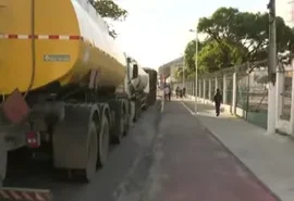 Protesto fecha acesso ao Porto durante chegada de cruzeiro com milhares de turistas