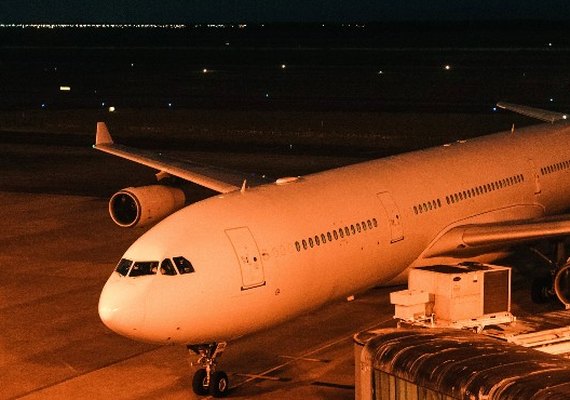 Alagoas recebe primeiro voo fretado da Europa para a alta temporada