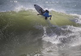 Maceió reúne nomes de peso na competição CBSurf PRO