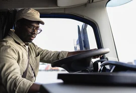 Crises globais pressionam o frete e ampliam papel das cooperativas no setor