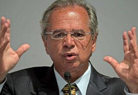 Guedes nega que auxílio emergencial será prorrogado