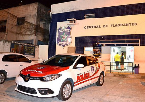 Pitanguinha: mulher invade casa e quebra pertences da amante do marido