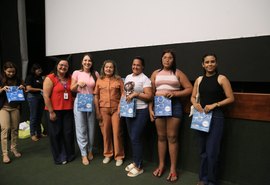Penedo entrega 5.423 óculos por meio do Programa 'Sua Vida Com um Novo Olhar'
